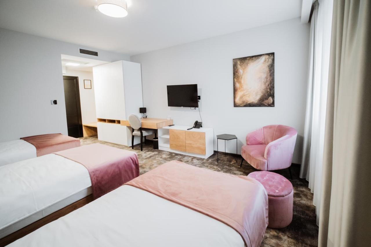 Hotel Barcode Wellness & Spa Sombor Kamer foto