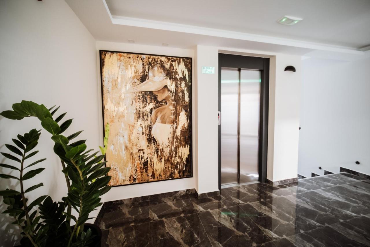 Hotel Barcode Wellness & Spa Sombor Buitenkant foto