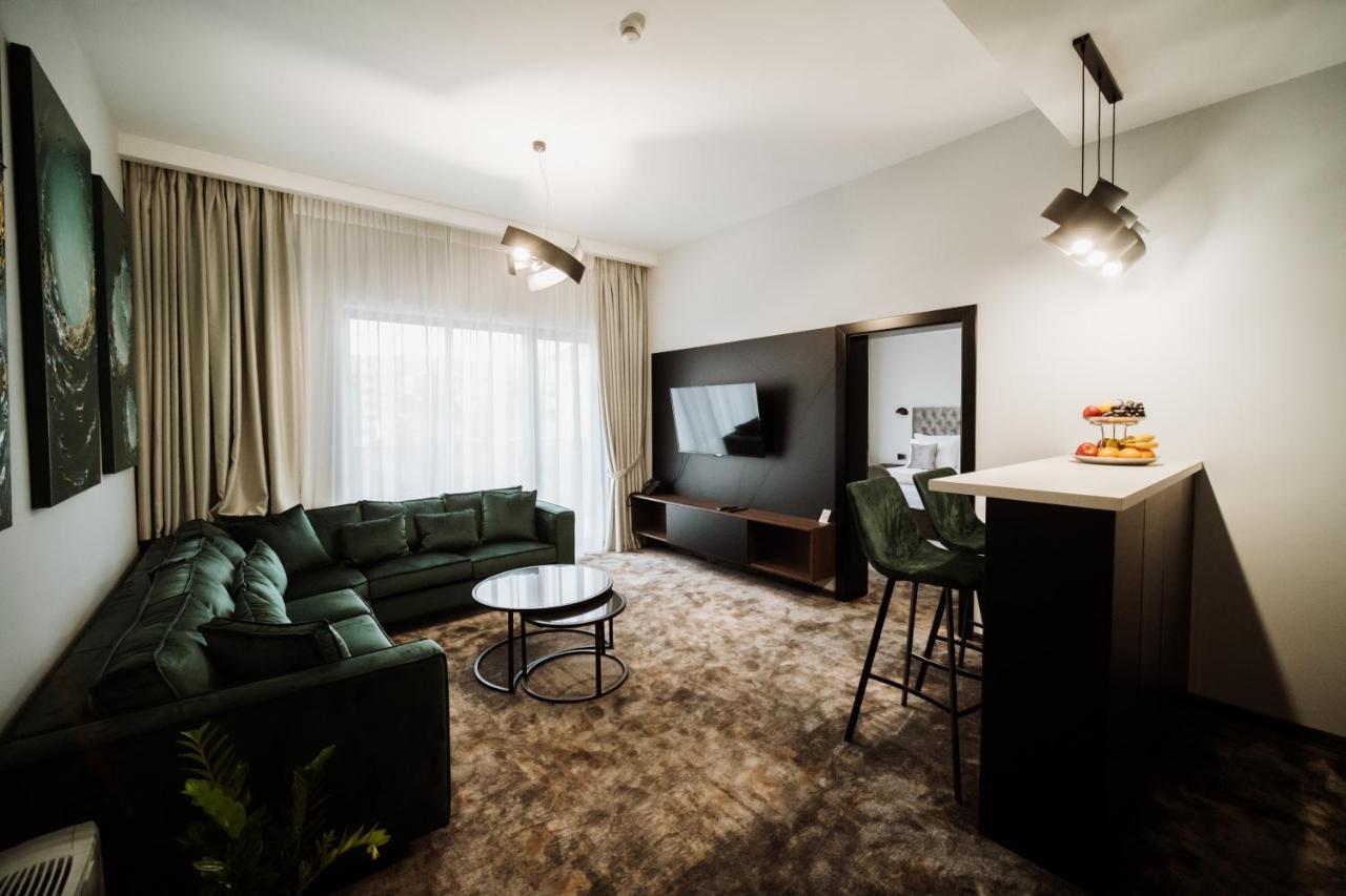 Hotel Barcode Wellness & Spa Sombor Buitenkant foto
